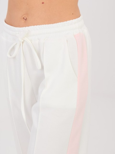 Komplet-IT-KMPL-22211.31-ecru