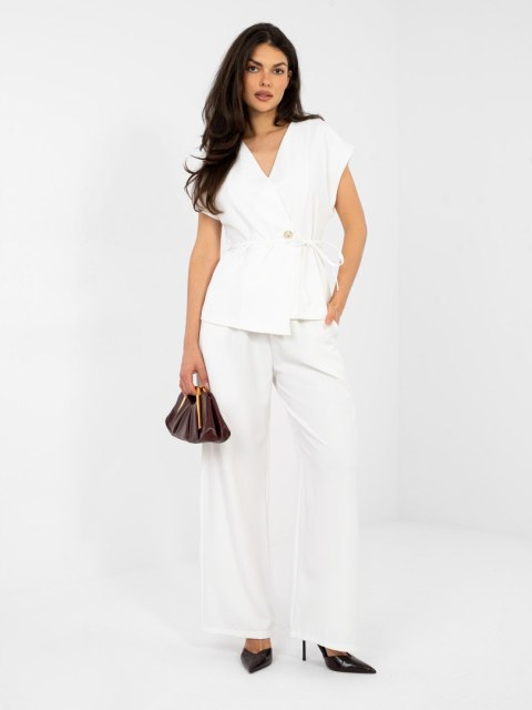 Komplet-IT-KMPL-21029.96-ecru