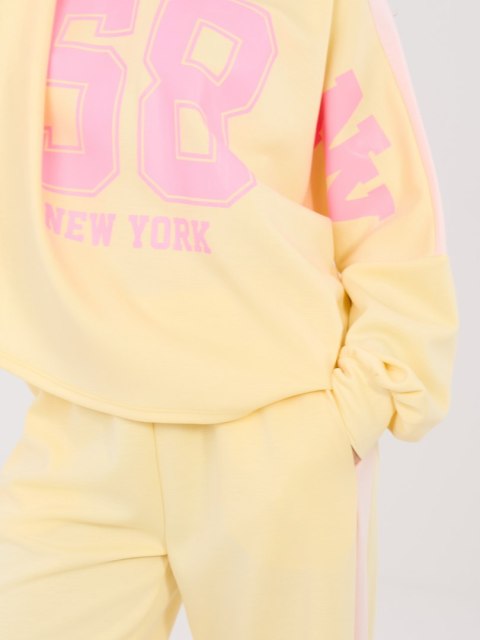 Komplet-IT-KMPL-22177.21P-jasny żółty