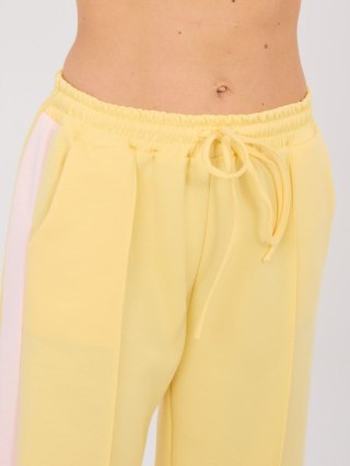 Komplet-IT-KMPL-22211.31-jasny żółty