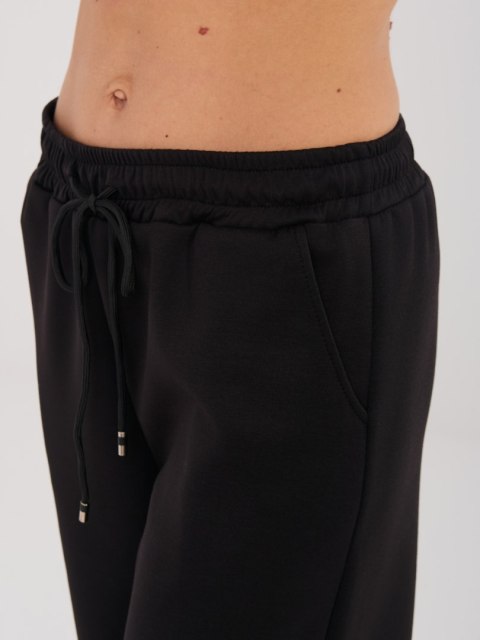 Komplet-IT-KMPL-22230.18-czarny