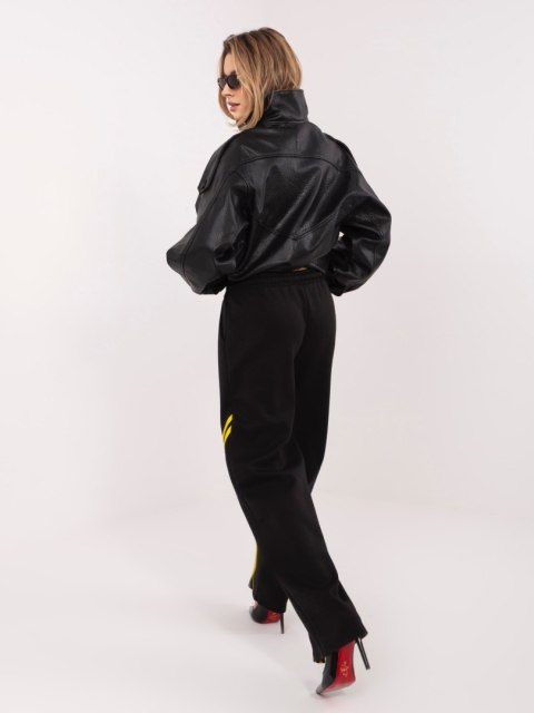 Spodnie dresowe-IT-DR-22168.66-czarny