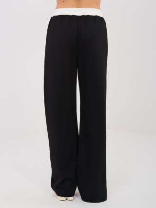 Komplet-IT-KMPL-22210.95-czarny