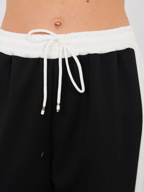 Komplet-IT-KMPL-22210.95-czarny