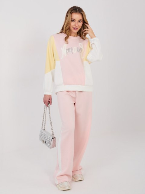 Komplet-IT-KMPL-22210.95-jasny różowy