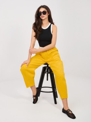 Żółte Spodnie Sztruksowe Damskie Carrot RUE PARIS z Paskiem