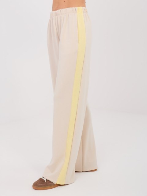 Komplet-IT-KMPL-22220.69-jasny beżowy