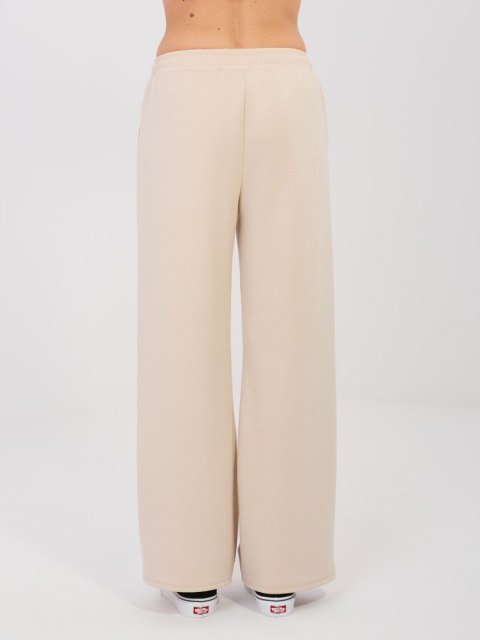 Komplet-IT-KMPL-22230.18-beżowy