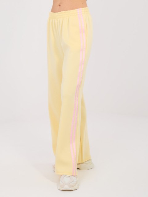 Komplet-IT-KMPL-21772.12-jasny żółty