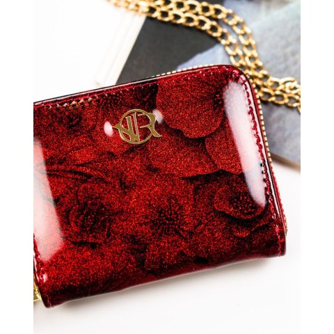 Elegancki portfel damski wykonany ze skóry ekologicznej w czerwonym kolorze ze wzorem w kwiaty - Rovicky