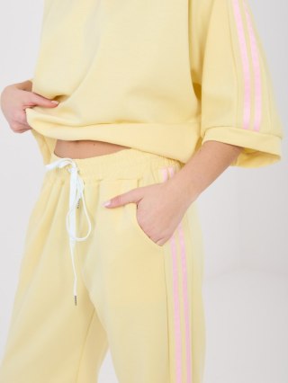 Komplet-IT-KMPL-22215.77-jasny żółty