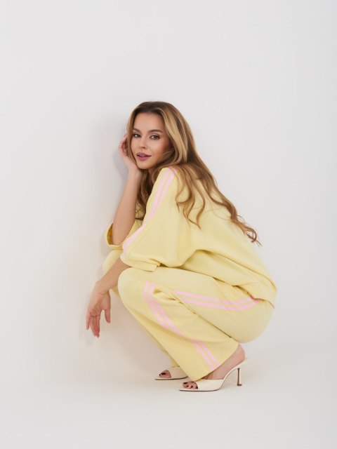 Komplet-IT-KMPL-22215.77-jasny żółty