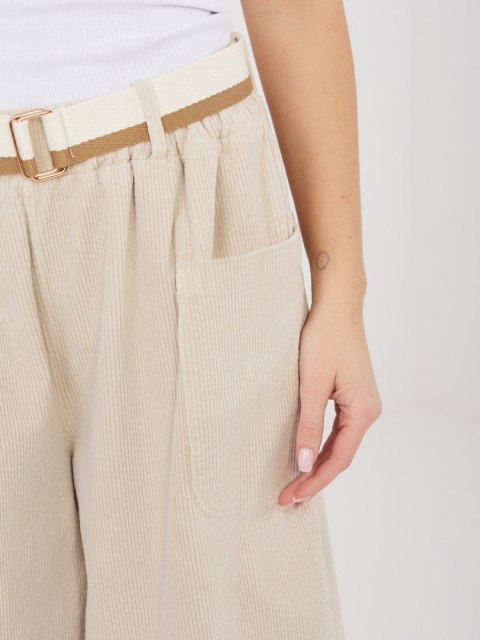 stylowe spodnie damskie beżowe sztruksowe