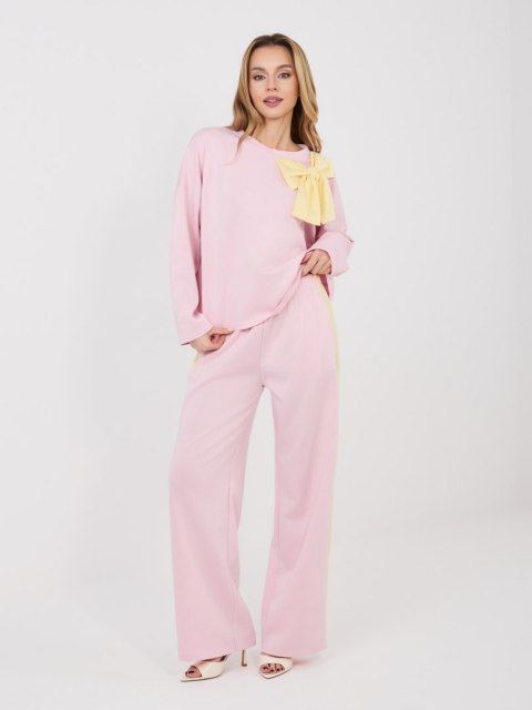 Komplet-IT-KMPL-22220.25-jasny różowy