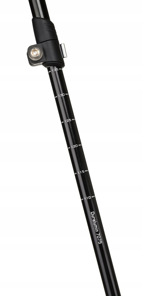 Regulowane, czarne kijki trekkingowe z aluminium - Peterson