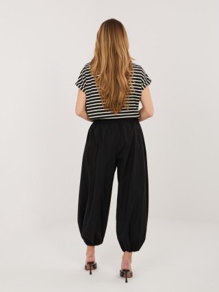 Spodnie-IT-SP-FL10309.60-czarny