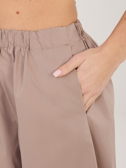 Spodnie-IT-SP-FL10309.70-ciemny bezowy