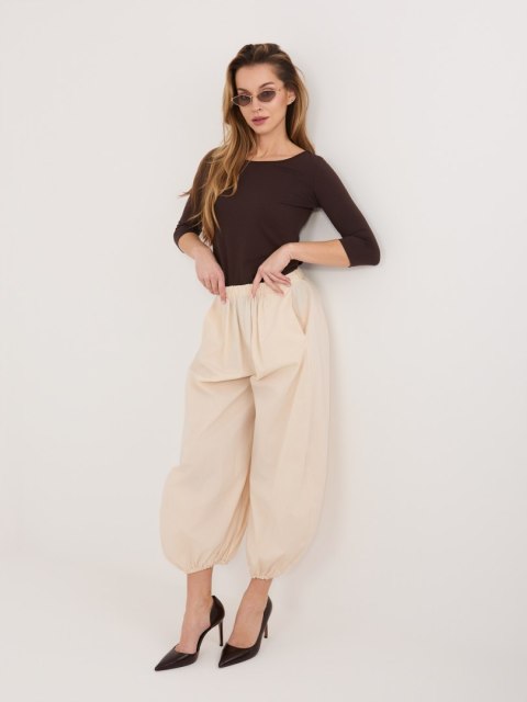 Spodnie-IT-SP-FL10309.70-jasny beżowy