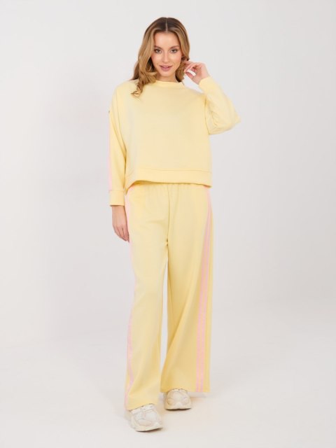 Spodnie dresowe-IT-DR-21772.91-jasny żółty