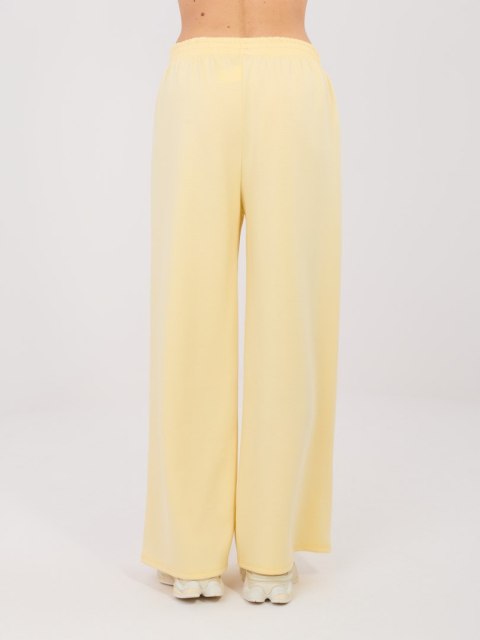 Spodnie dresowe-IT-DR-21772.91-jasny żółty