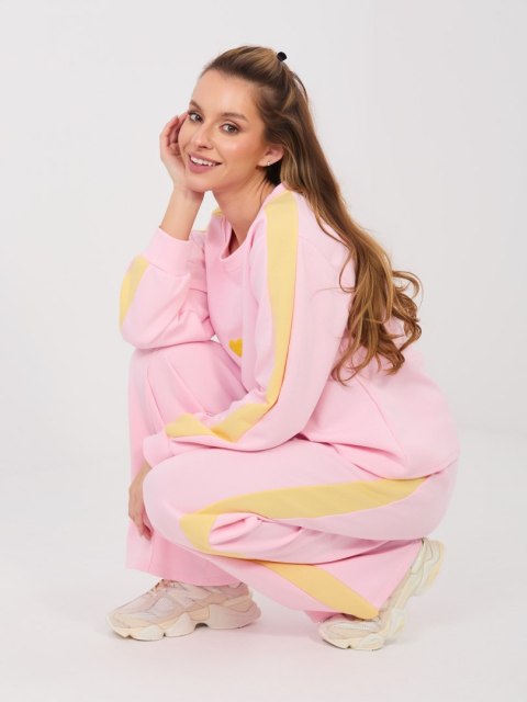 Spodnie dresowe-IT-DR-22211.90-jasny różowy