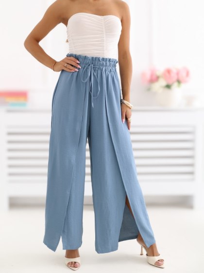 Ciemnoniebieskie spodnie damskie wide leg z rozcięciem i marszczoną talią