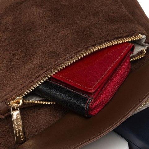 Brązowa listonoszka damska mała torebka na ramię lub do ręki modna ze skóry ekologicznej - Peterson