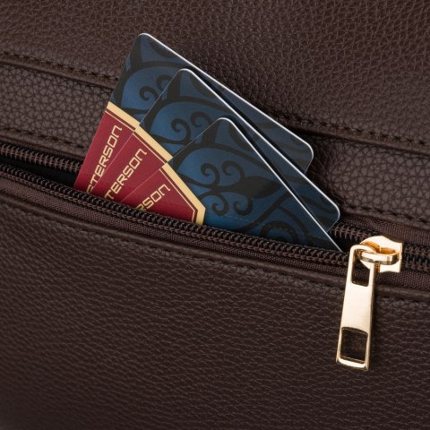 Brązowa saszetka damska na ramię skóra ekologiczna nerka mała listonoszka - Peterson