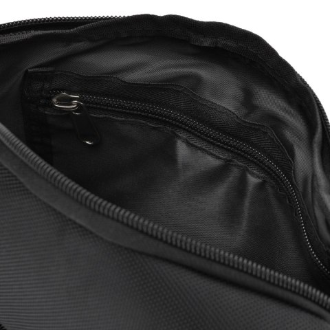 Czarna saszetka męska na ramię mała listonoszka miejska na suwak nerka crossbody lekka - Peterson