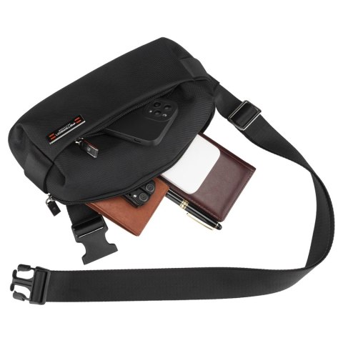 Czarna saszetka męska na ramię mała listonoszka miejska na suwak nerka crossbody lekka - Peterson