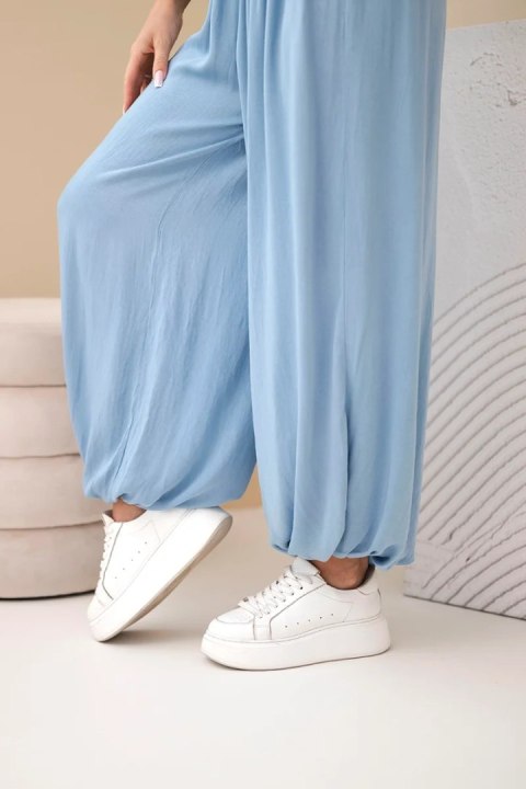Letnie jeansowe spodnie damskie z wiskozy