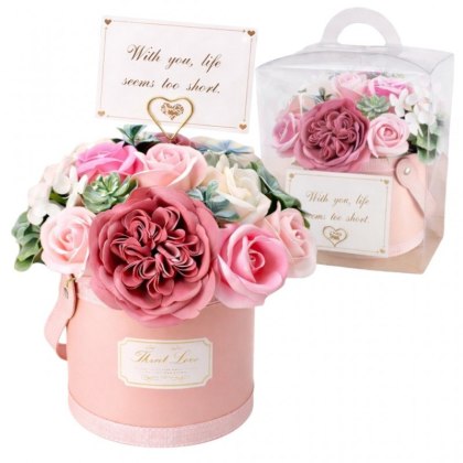 Flower Box BUK10R z Mydlanych Kwiatów – Elegancki Prezent dla Kobiety