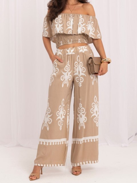 Beżowy komplet damski boho z hiszpanką i szerokimi spodniami ITALY MODA