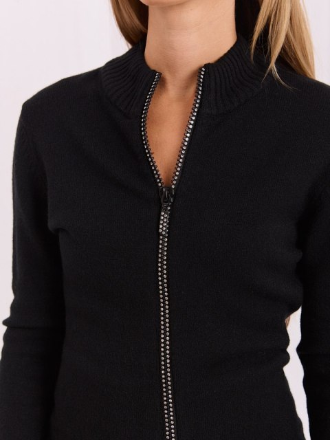 Czarny dzianinowy sweter damski z 45 procent wiskozy