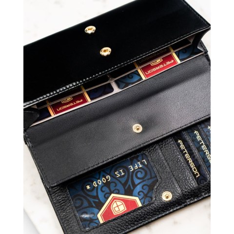 Duży portfel damski w czarnym kolorze wykonany ze skóry naturalnej i ekologicznej - Peterson