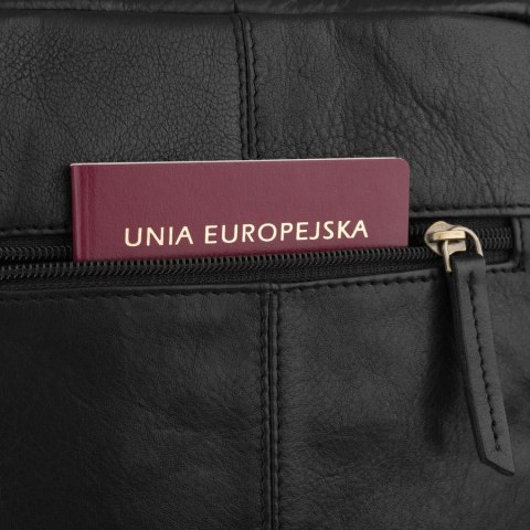 Czarna listonoszka męska ze skóry naturalnej, jednokomorowa - Peterson