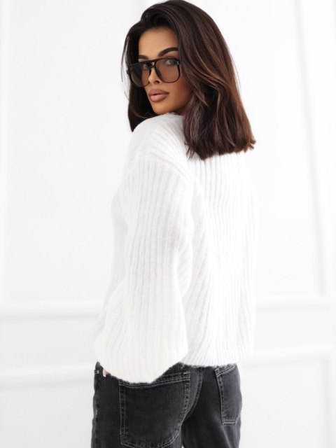 Sweter damski ecru one size z prążkowanej dzianiny