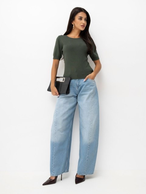 Sweter damski khaki z krótkim rękawem i wiskozą