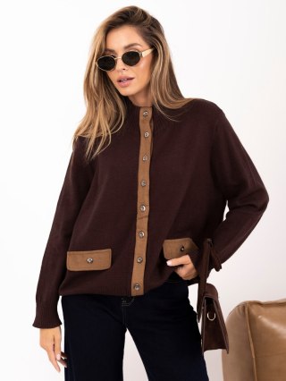 Brązowy kardigan damski ze stójką i zamszowymi wstawkami ITALY MODA