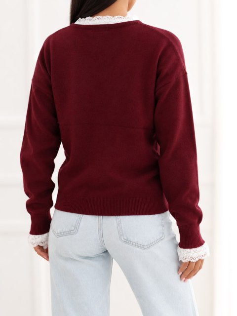 Elegancki sweter bordowy z koronką i długimi rękawami