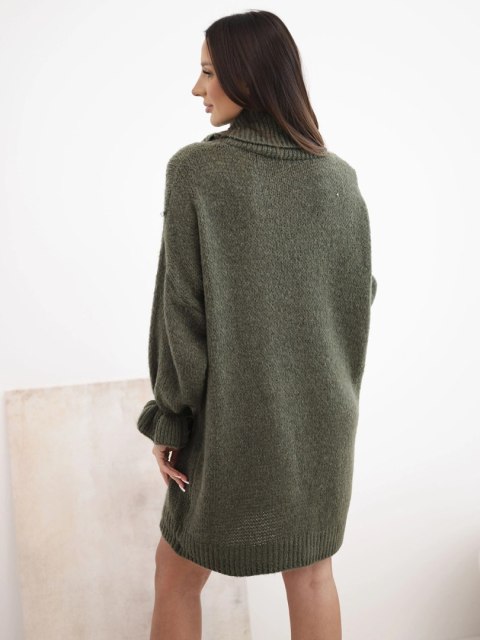 Sweter damski długi z dodatkiem wełny i golfem khaki
